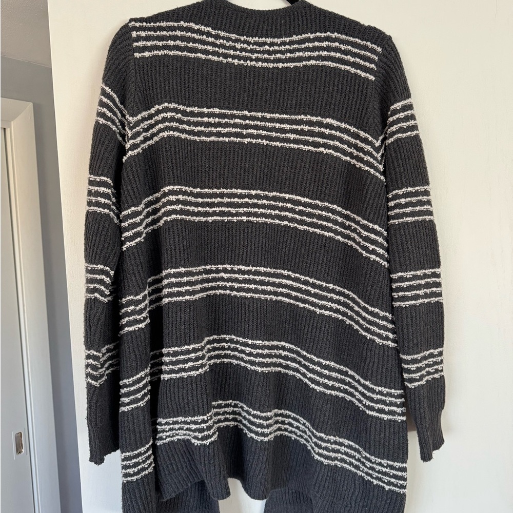 Striped Open-Front Cardigan - Picture 3 of 3
